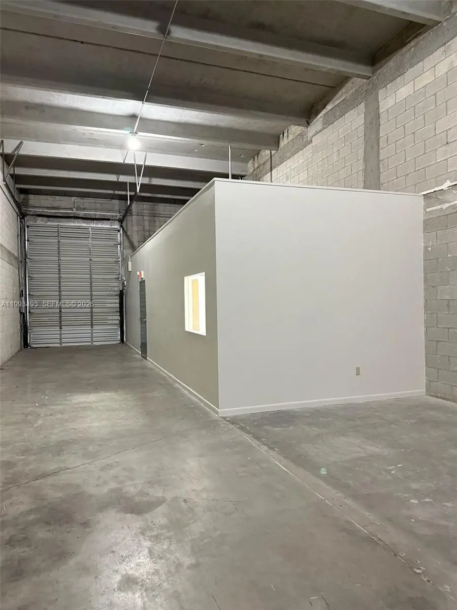 Photo of Listing #A11993493