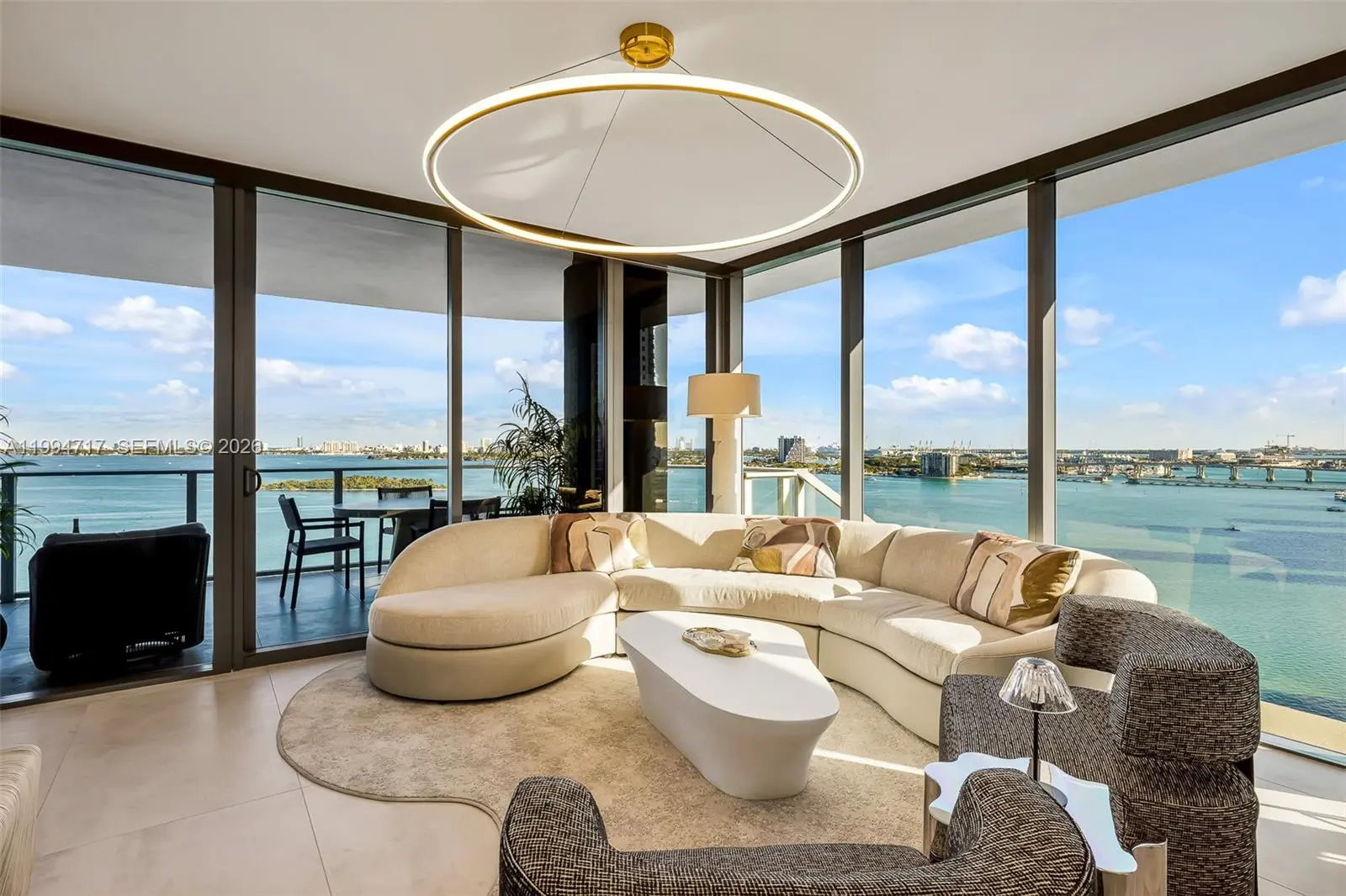 Photo of Listing #A11994717