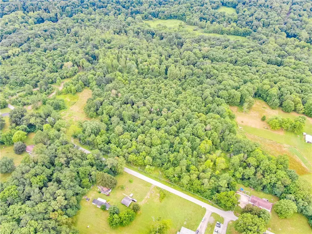Lot # 5 Hillsville Road, Mahoning