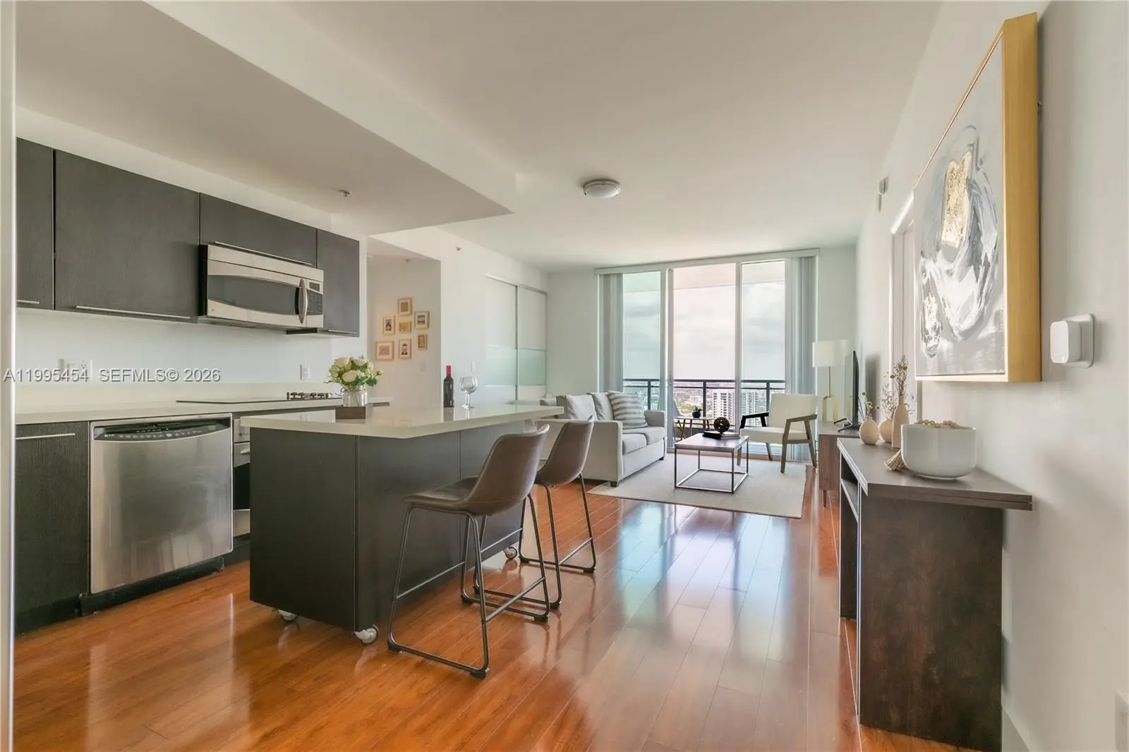 Photo of Listing #A11995454