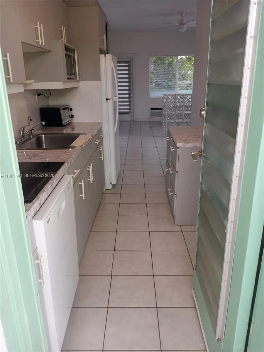 Photo of Listing #A11995443