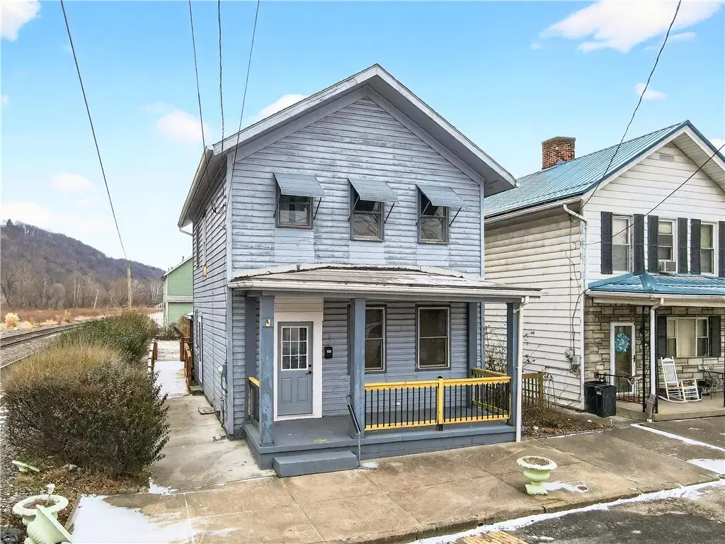 101 7th Street , Monongahela City