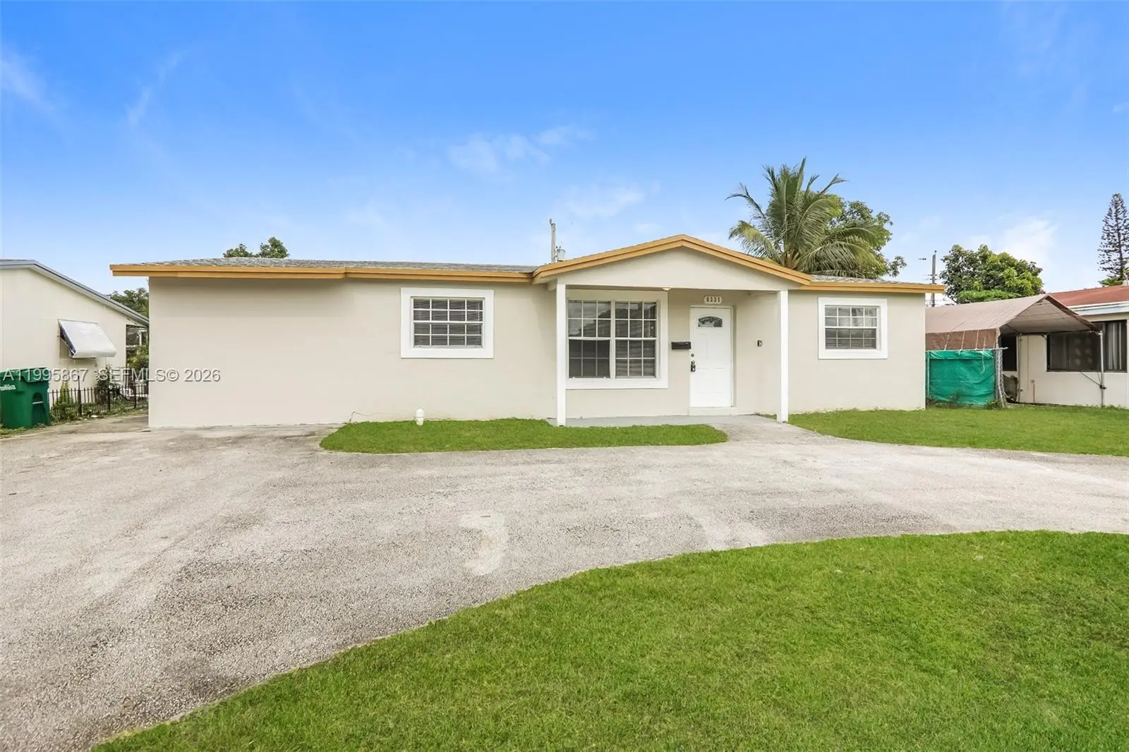 Photo of Listing #A11995867