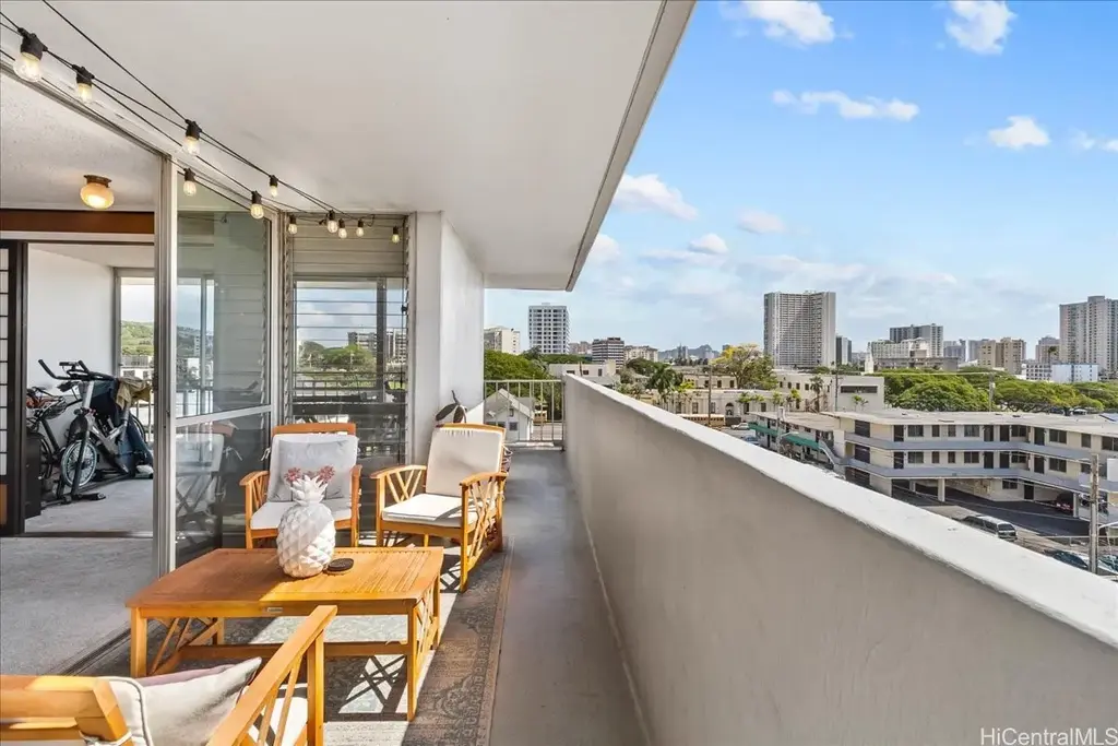 1325 Wilder Avenue # 5 Makai, Honolulu