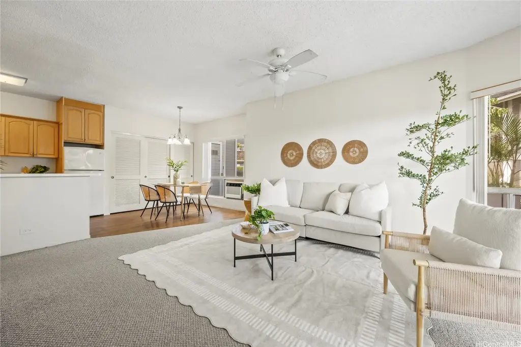 94-1255 Lumikula Street # 6a, Waipahu