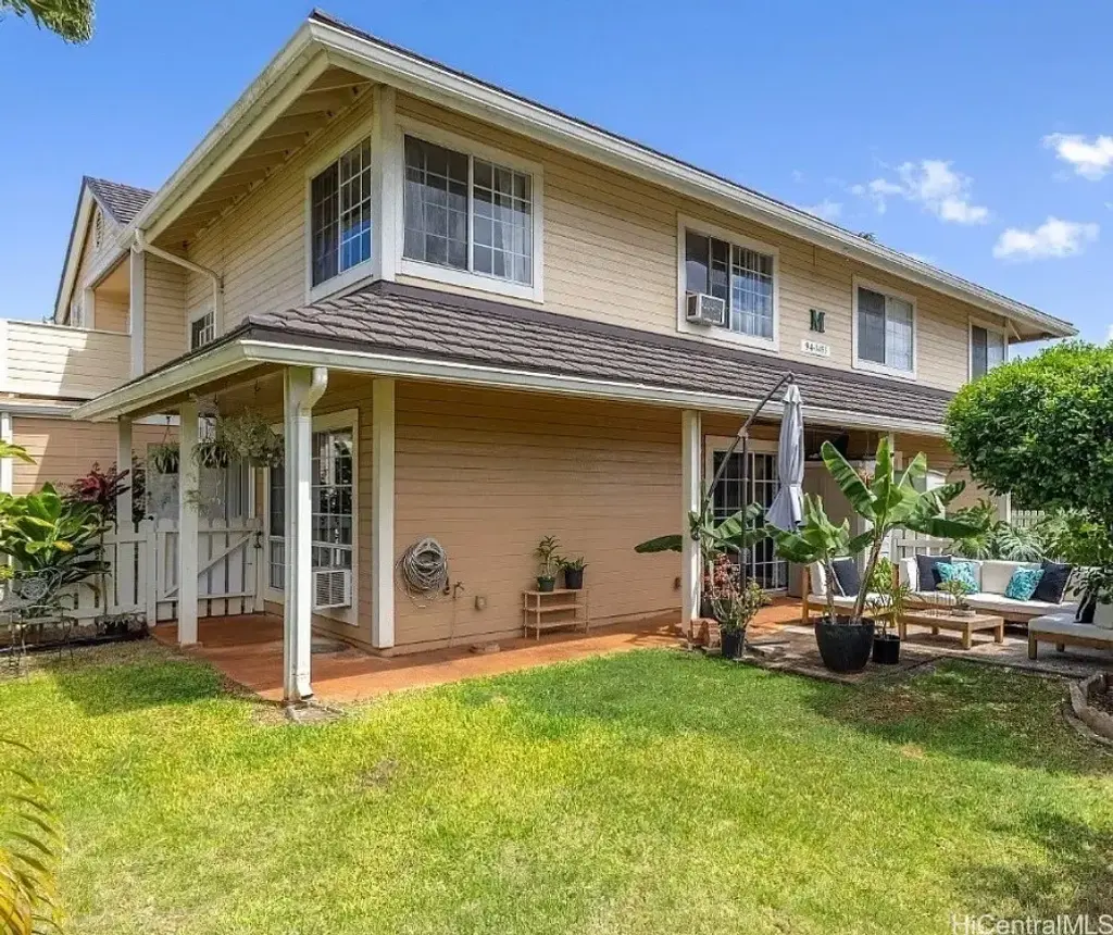 94-1453 Waipio Uka Street # M102, Waipahu