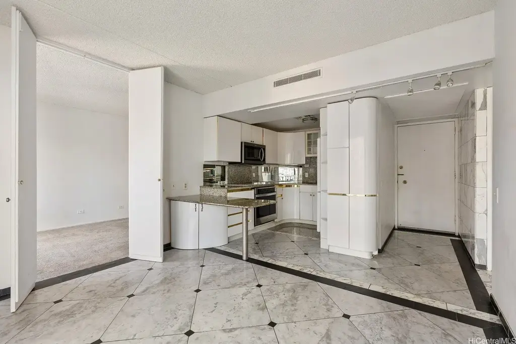 (unit #23e) 225 Queen Street, Honolulu