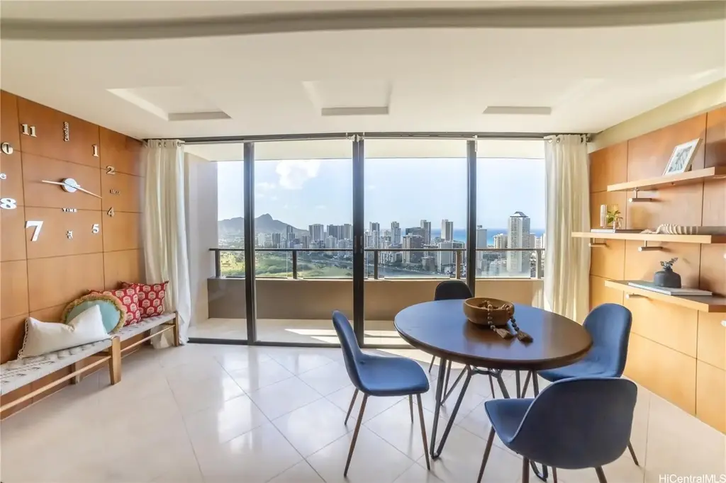 (unit #dh3705) 583 Kamoku Street, Honolulu