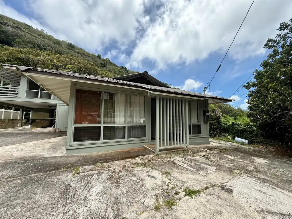1707a Ala Aolani Street # 1, Honolulu