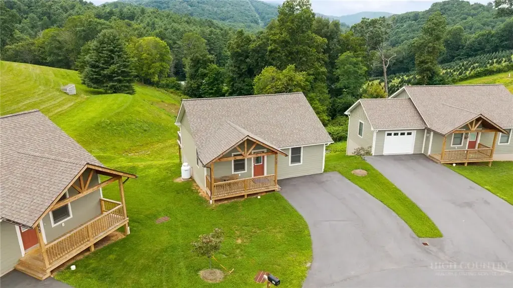 151 Pitts Way # 126, Boone
