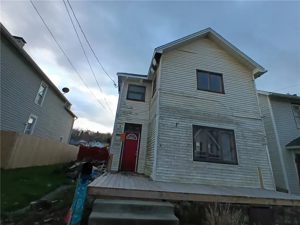 19 Terrace Avenue , New Castle