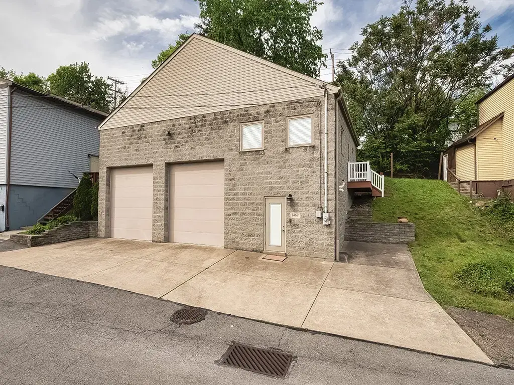 1469 Collier Avenue , Heidelberg
