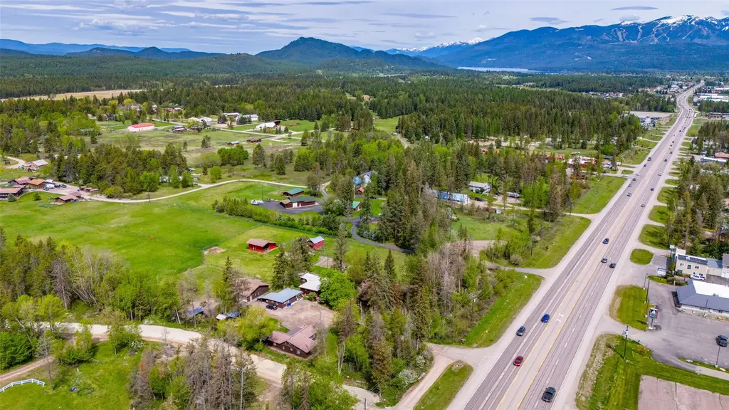 5710 Us Hwy 93 S, Whitefish