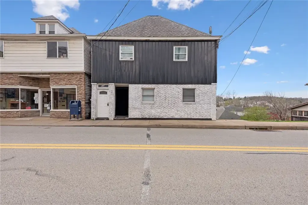 324 Brown Street 316, Everson