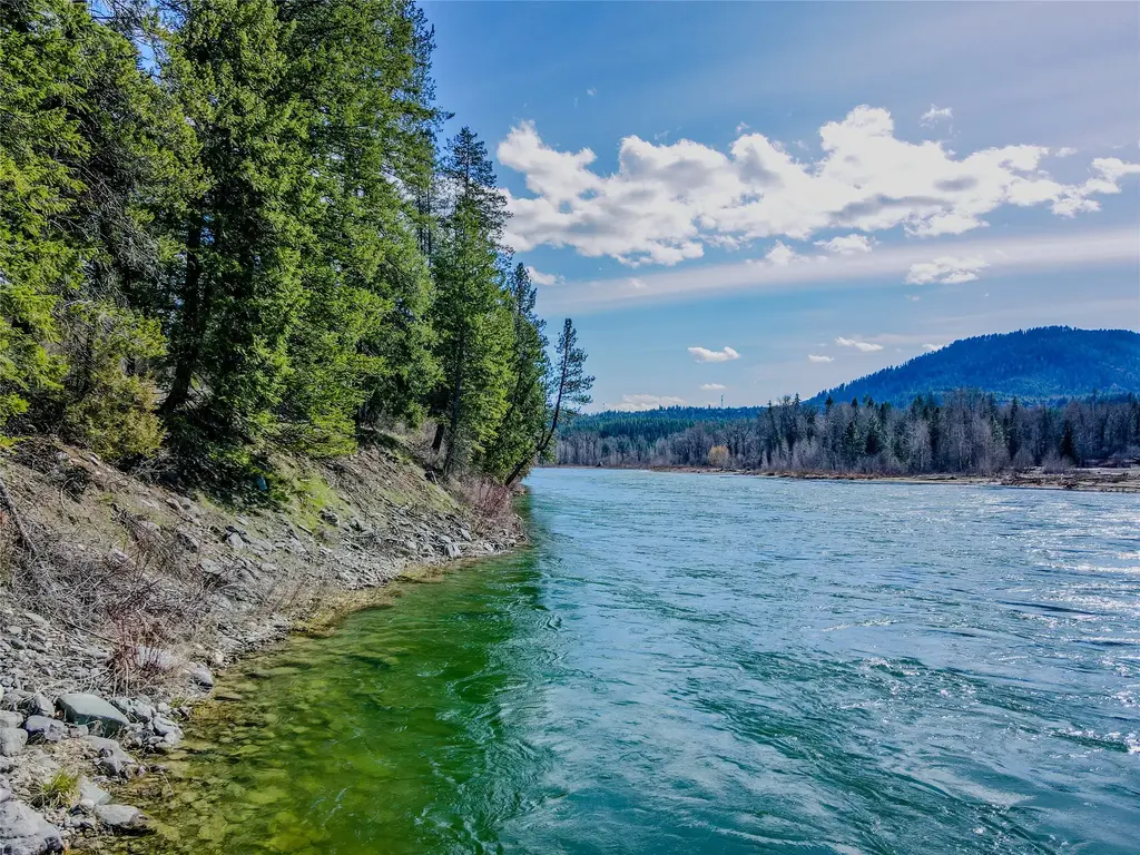 Nhn Kootenai River Road, Troy