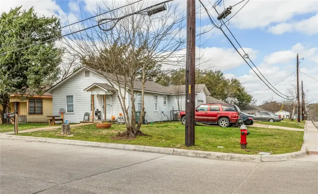 1012 Columbus Avenue, Bryan