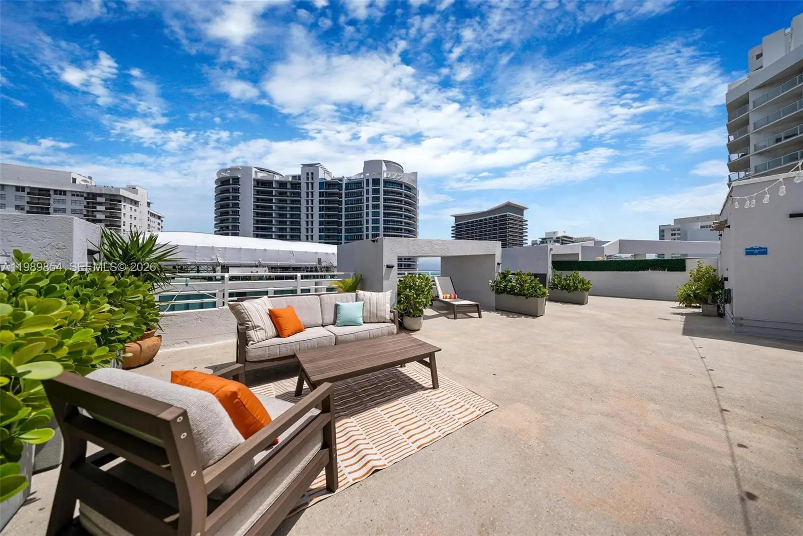 Photo of Listing #A11989854