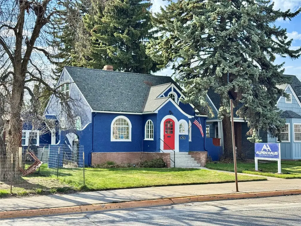 736 S Main Street, Kalispell