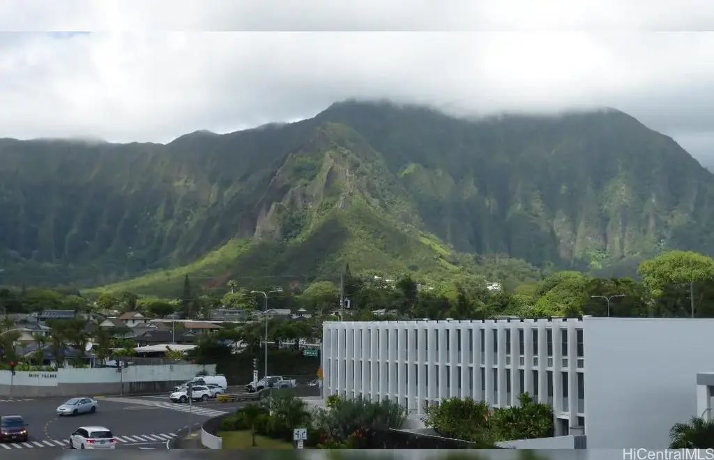 46-270 Kahuhipa Street # A401, Kaneohe
