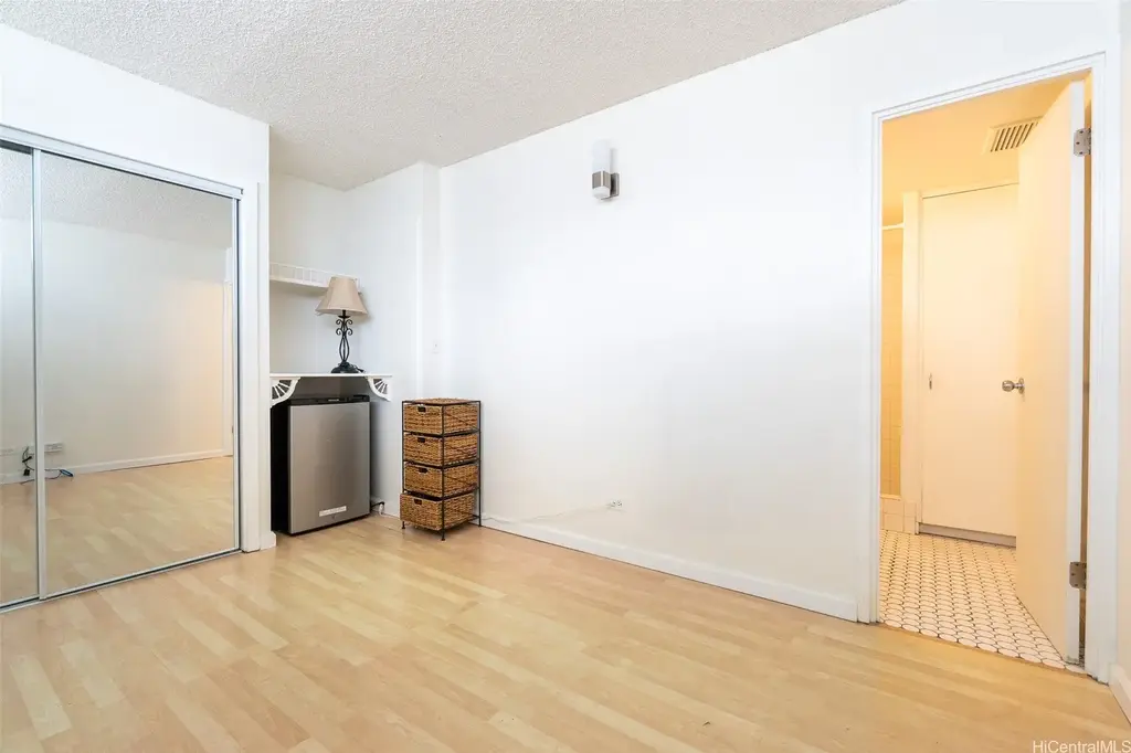 2421 Ala Wai Boulevard # 1905a, Honolulu