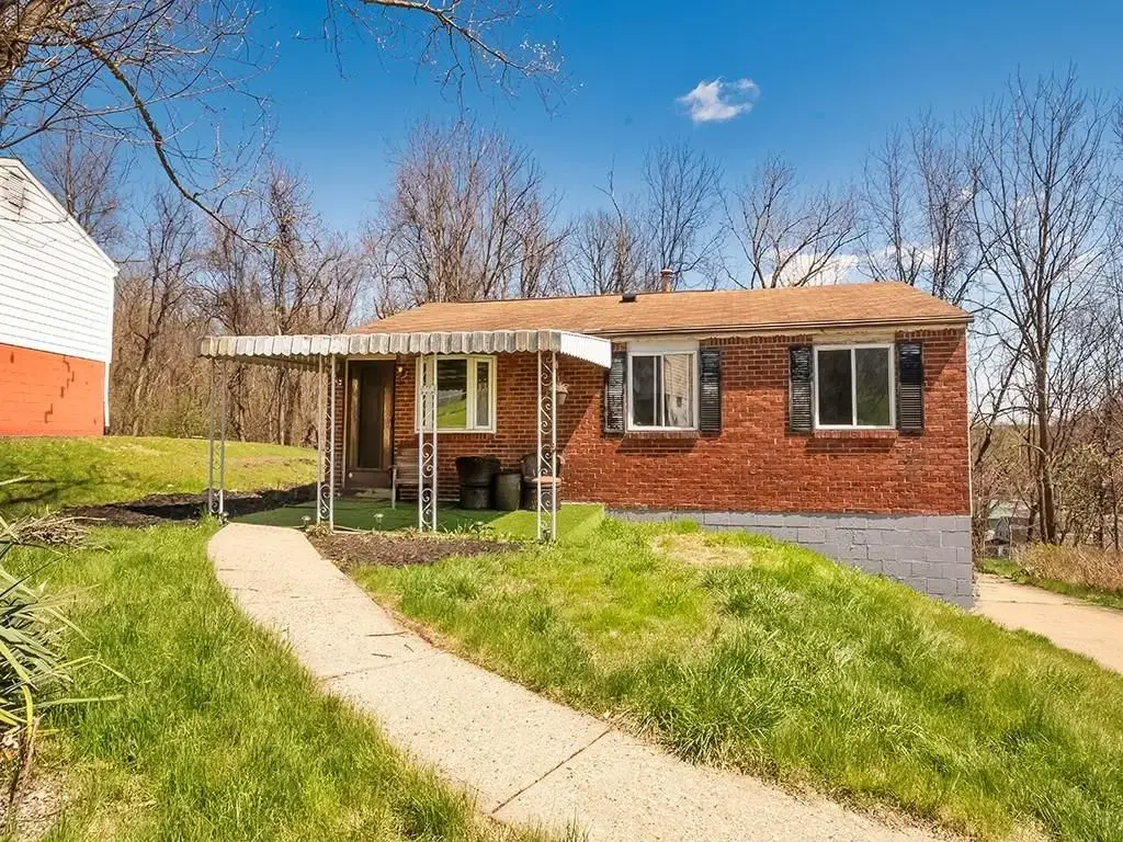 118 Courtney Drive , Penn Hills