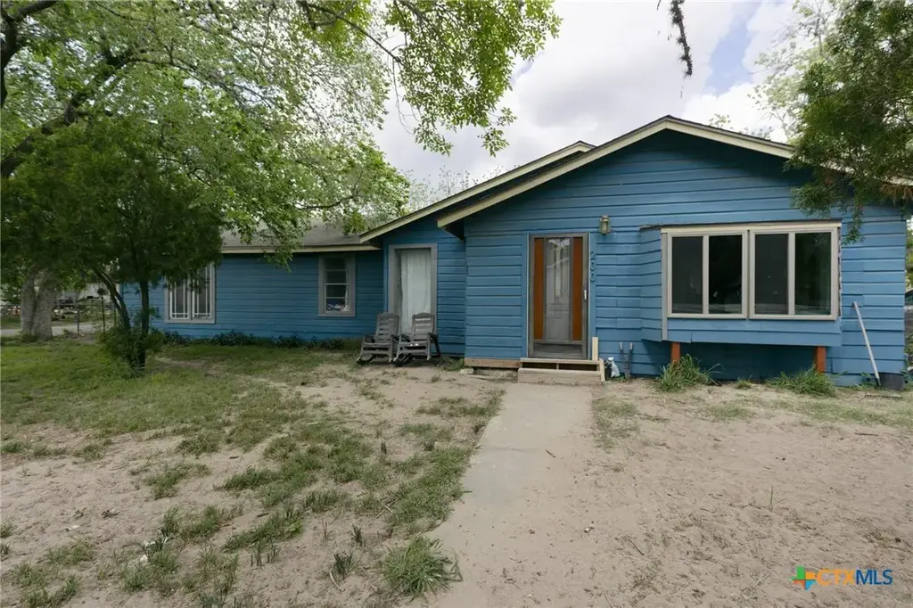 200 Williams Street, Cuero