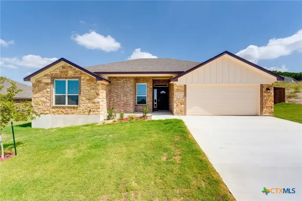 610 Bobby Lou Lane, Copperas Cove