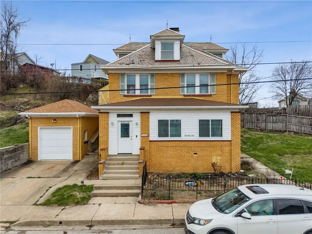 701 Cowan Avenue , Jeannette