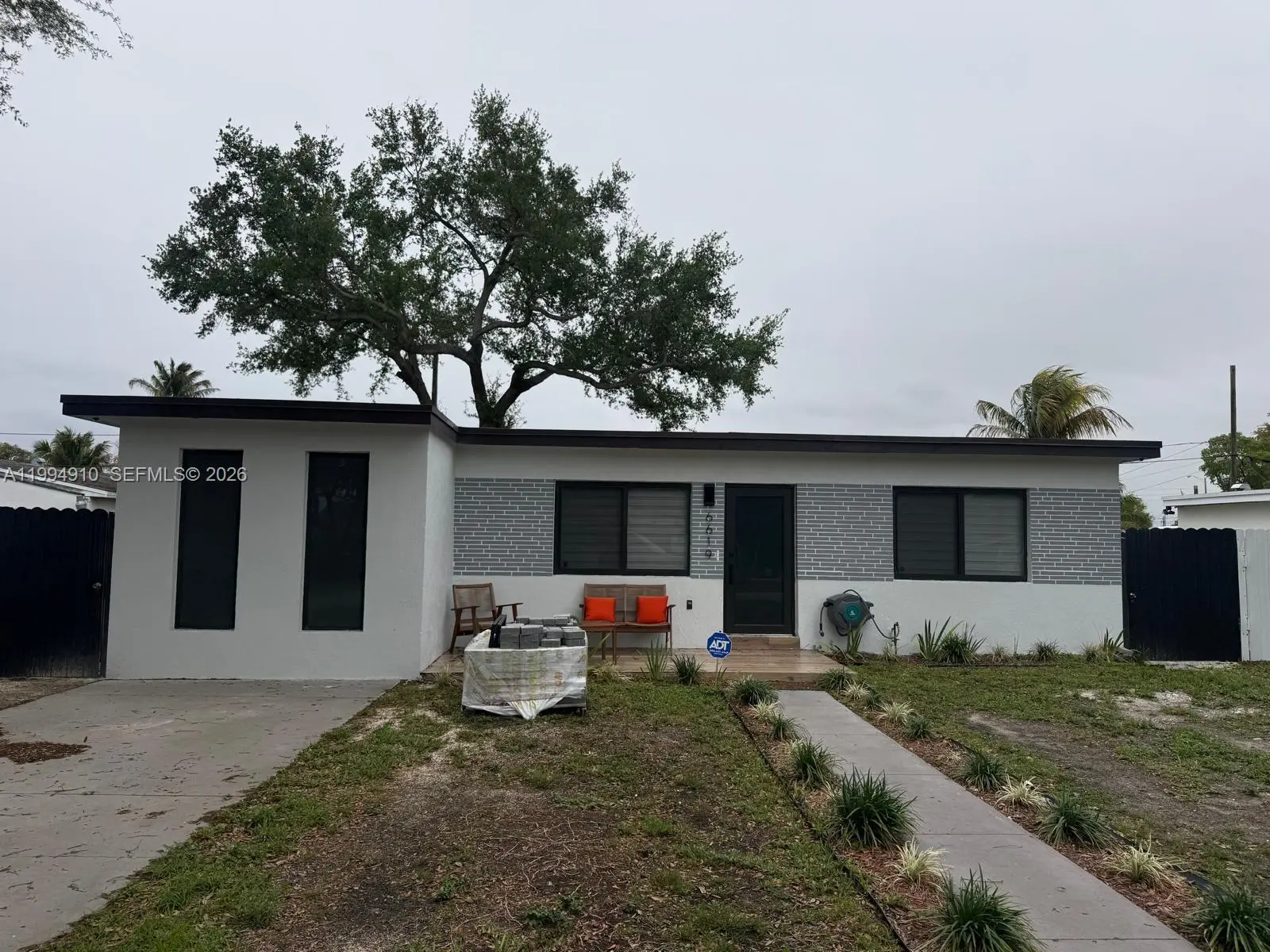 Photo of Listing #A11994910