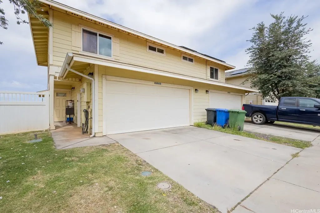 87-1719 Mokila Street, Waianae
