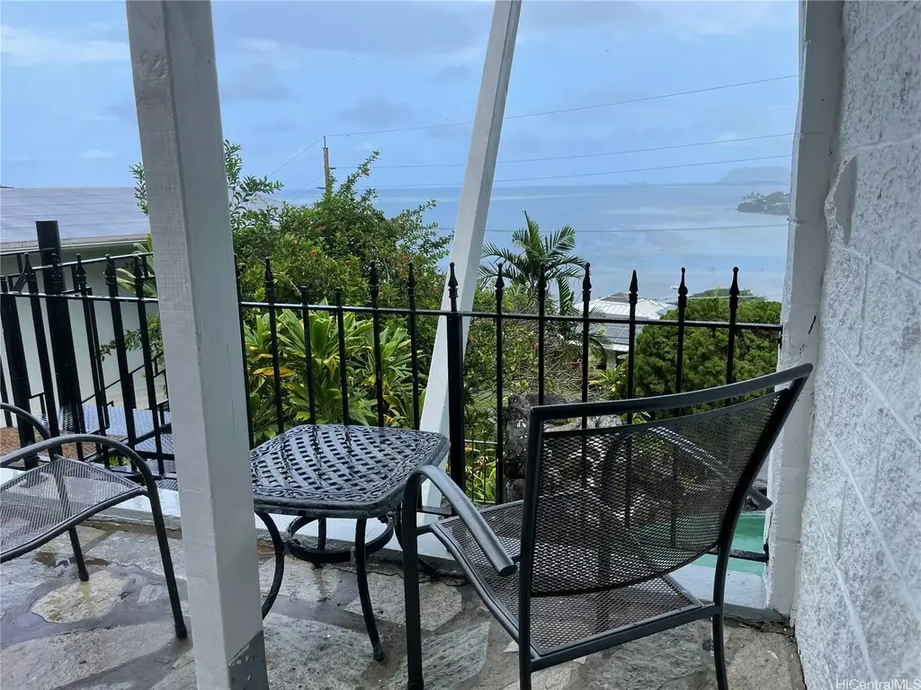 47-374a Mawaena Street, Kaneohe
