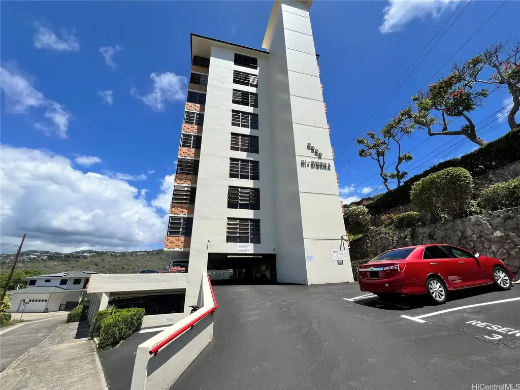 3350 Sierra Drive # 305, Honolulu