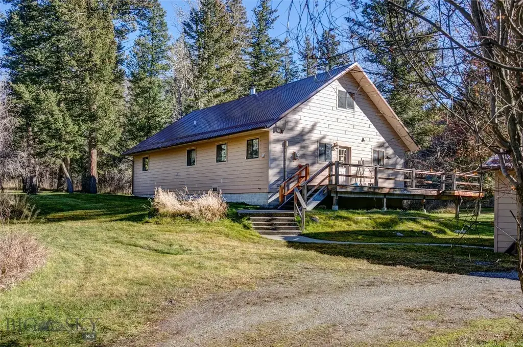 56 Deep Creek Road, Livingston