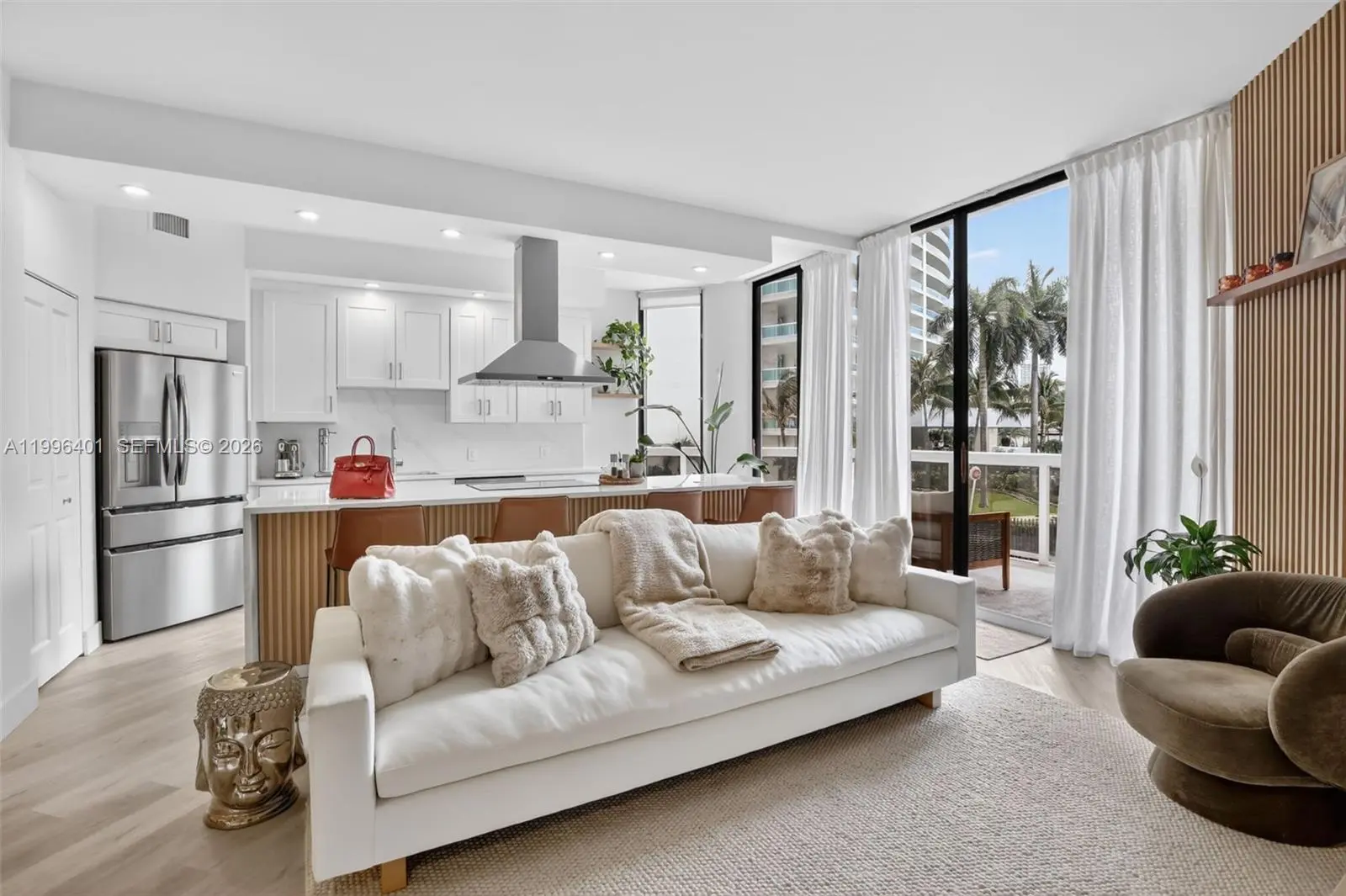 Photo of Listing #A11996401