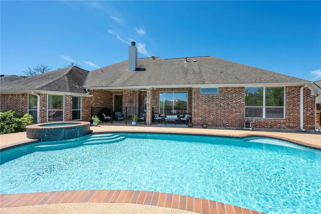 3710 Williams Trace Drive, Bryan
