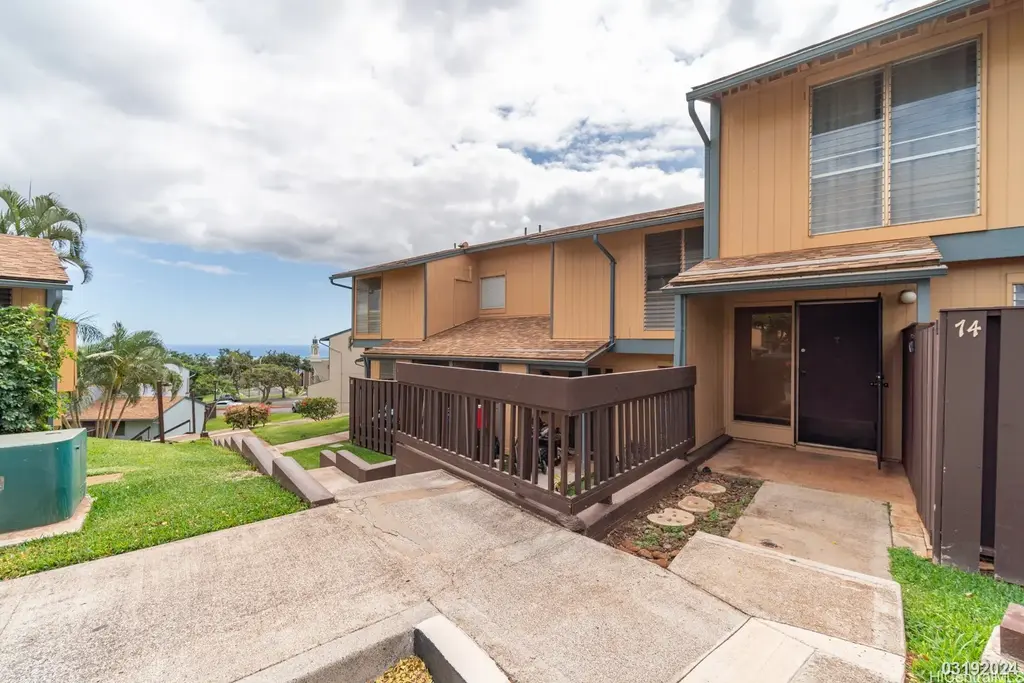 92-952 Makakilo Drive # 74, Kapolei