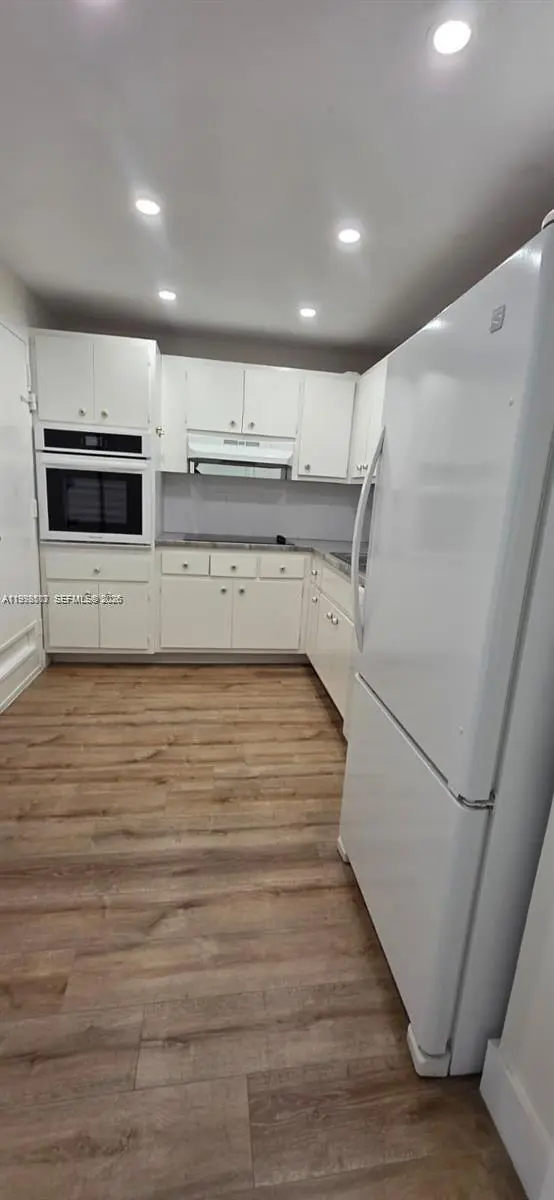 Photo of Listing #A11998513