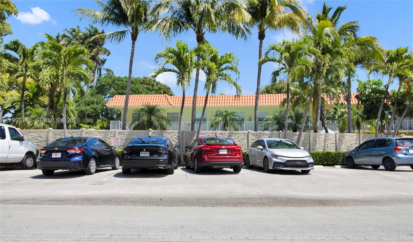 Photo of Listing #A11998114