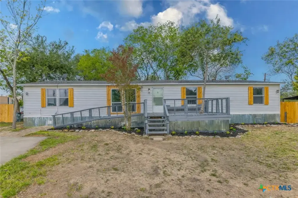 1901 Pecan Street, San Marcos
