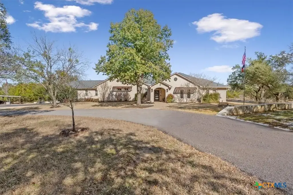 8841 Brewer Lane, Salado