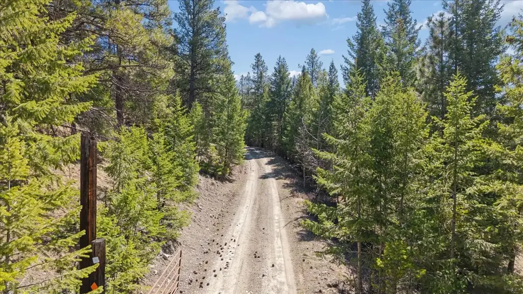 374 Frontier Trail, Kalispell