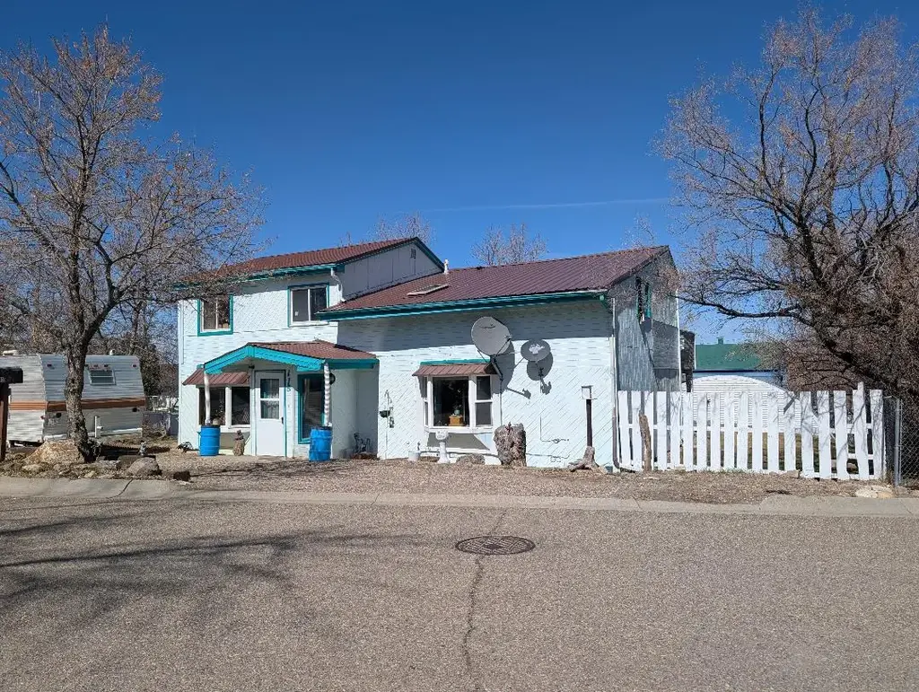 115 Plum Street, Shelby