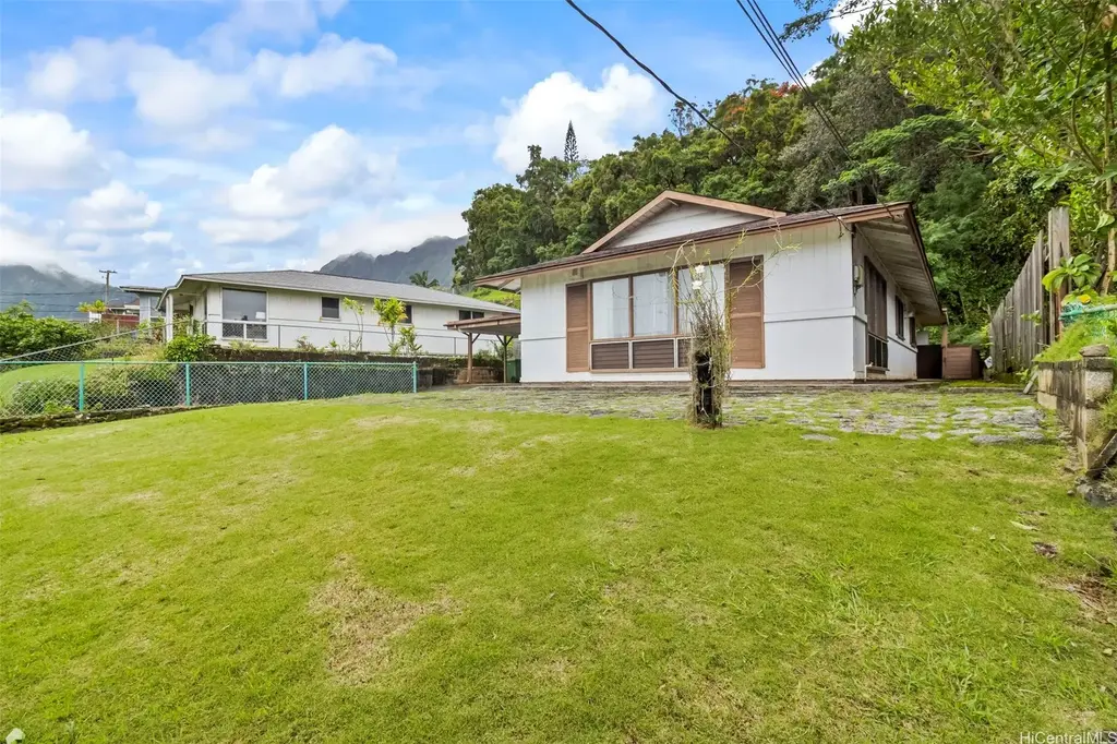 45-657 Kulukeoe Place, Kaneohe