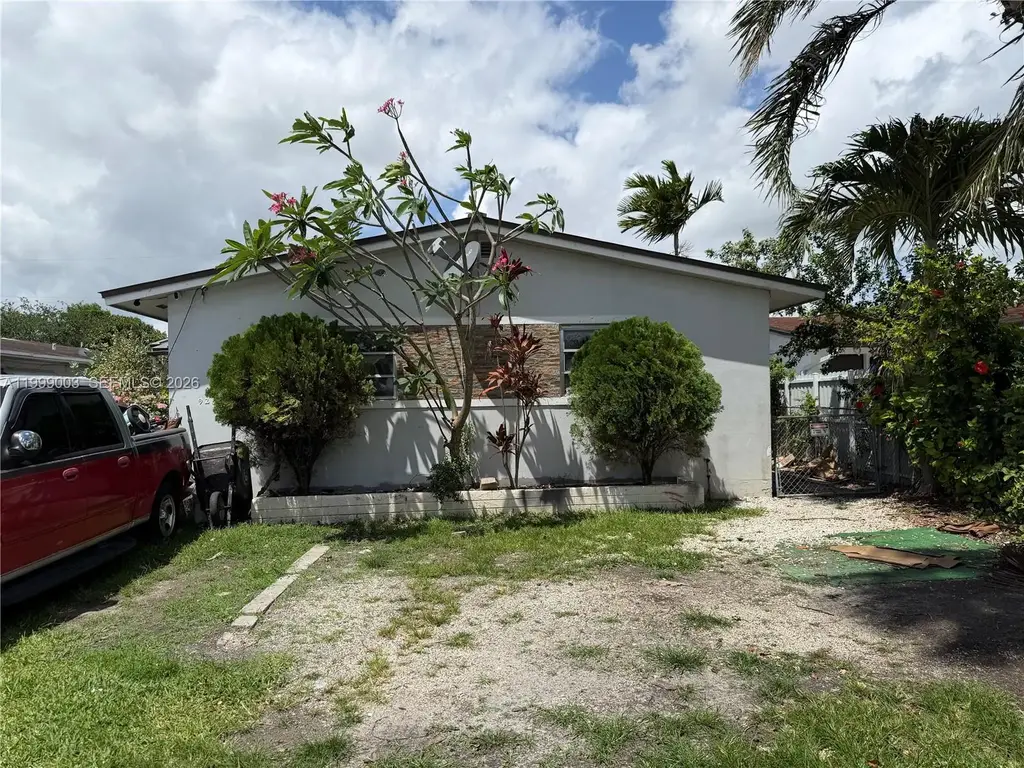 9283 Sw 39th St, Miami