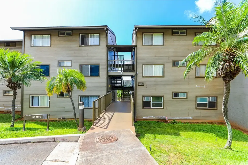 92-1140 Panana Street # 104, Kapolei