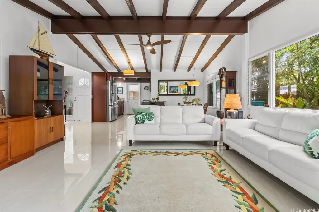 560 Paulele Street, Kailua