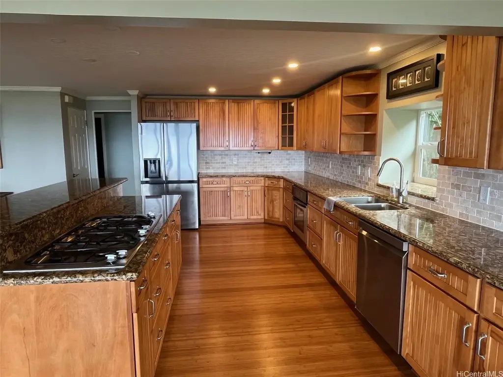 2554 Halekoa Drive, Honolulu