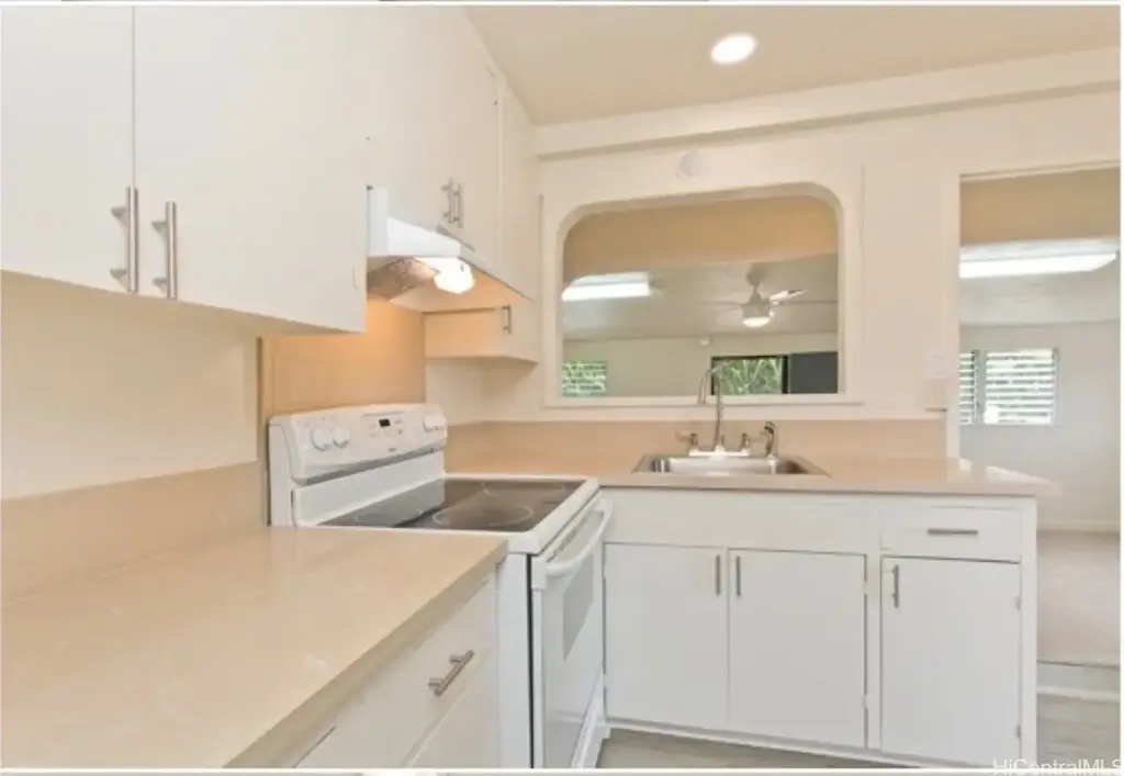 45-890 Luana Place, Kaneohe