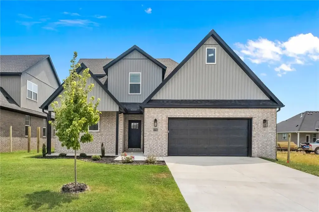 6705 Sw High Meadow Boulevard, Bentonville