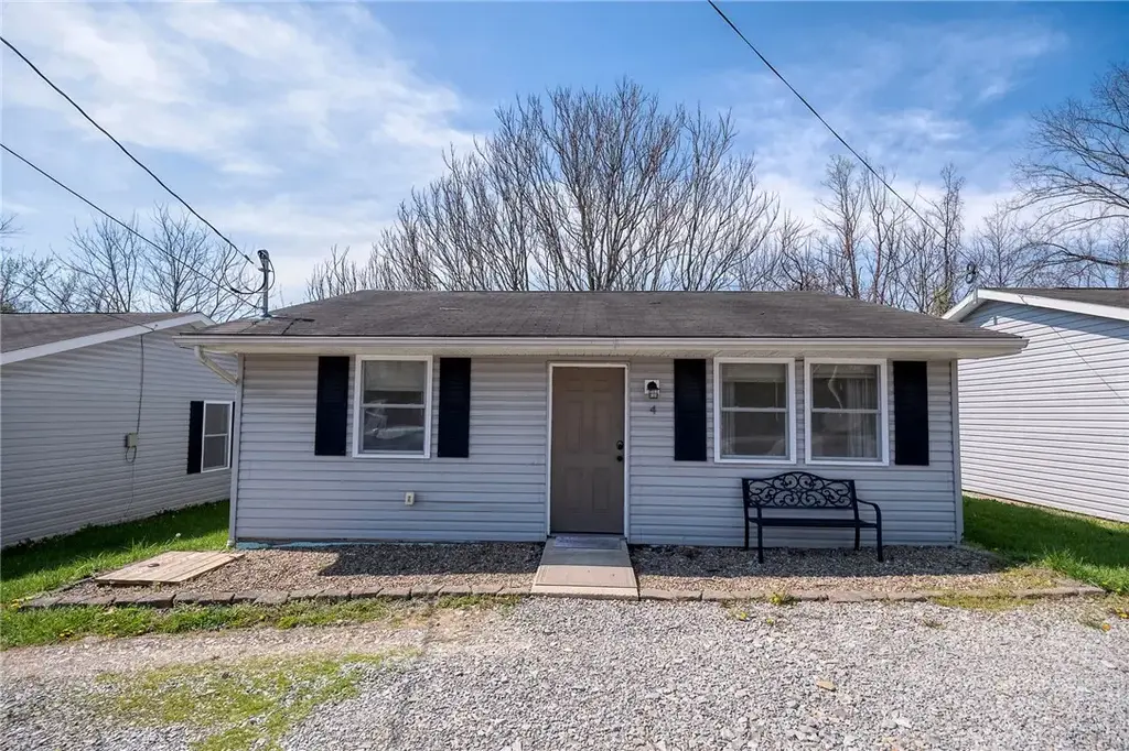 249 Washington Road 4, Waynsbrg/Frankln